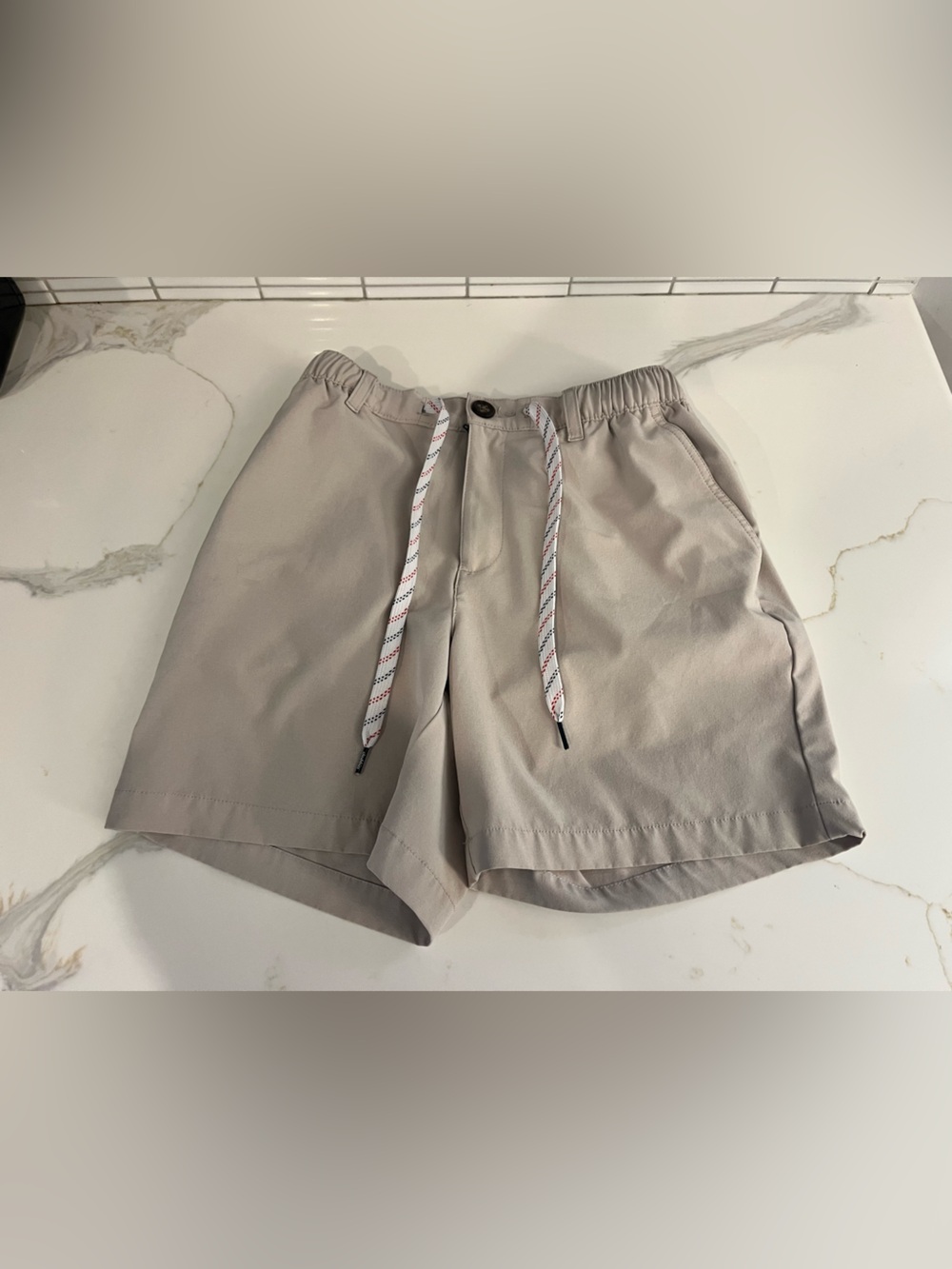 Chubbies Everywear Performance Shorts Mens Small Tan Drawstring Stretch Euc